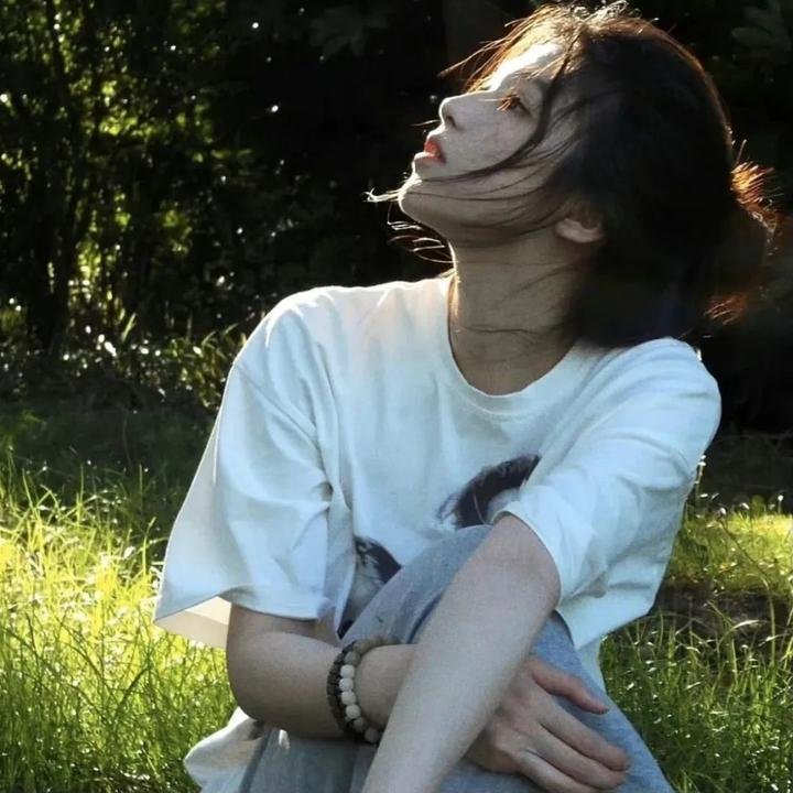 薰香花朵凛然绽放